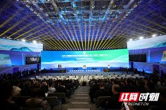 <b>湘商大咖“现身说法” 同为湖南“代言”</b>